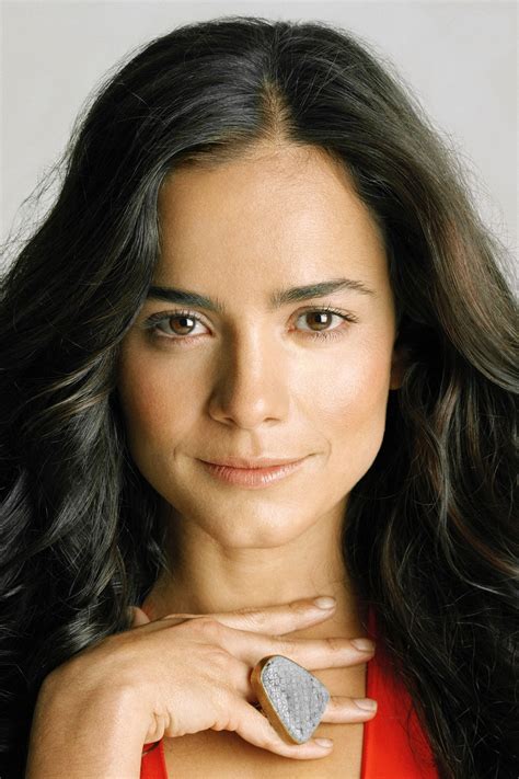 Alice Braga — The Movie Database (TMDB).